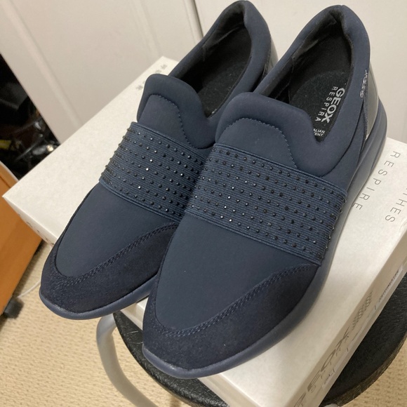 Geox Respira  Dark Navy Women's Sneakers EU 38/ US 8 - Picture 8 of 15